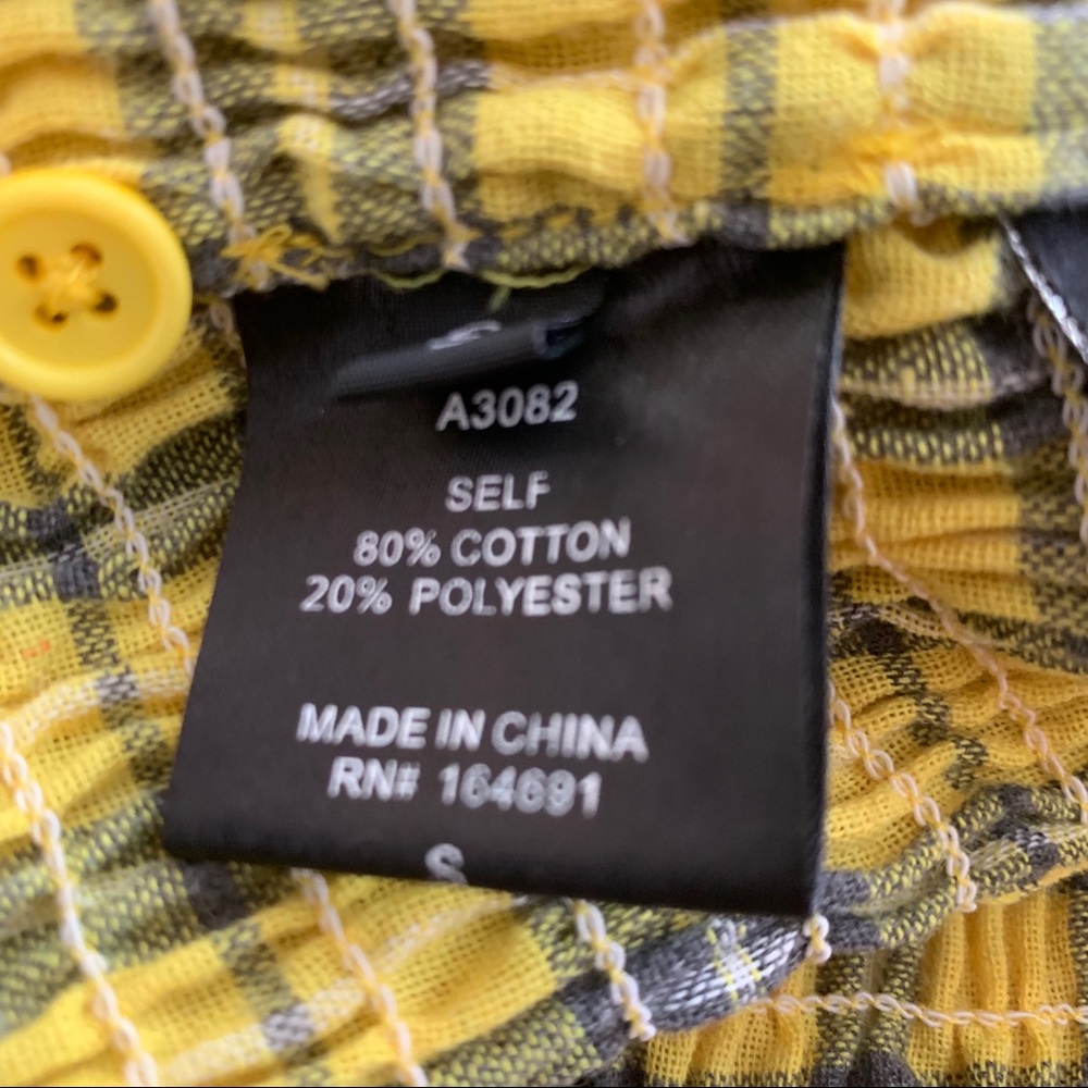 Starlette Yellow Black Smocked 3/4 Sleeve Crop Top - Picture 3 of 4